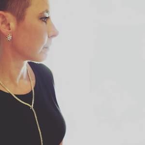 Meet your Posher, Carrie